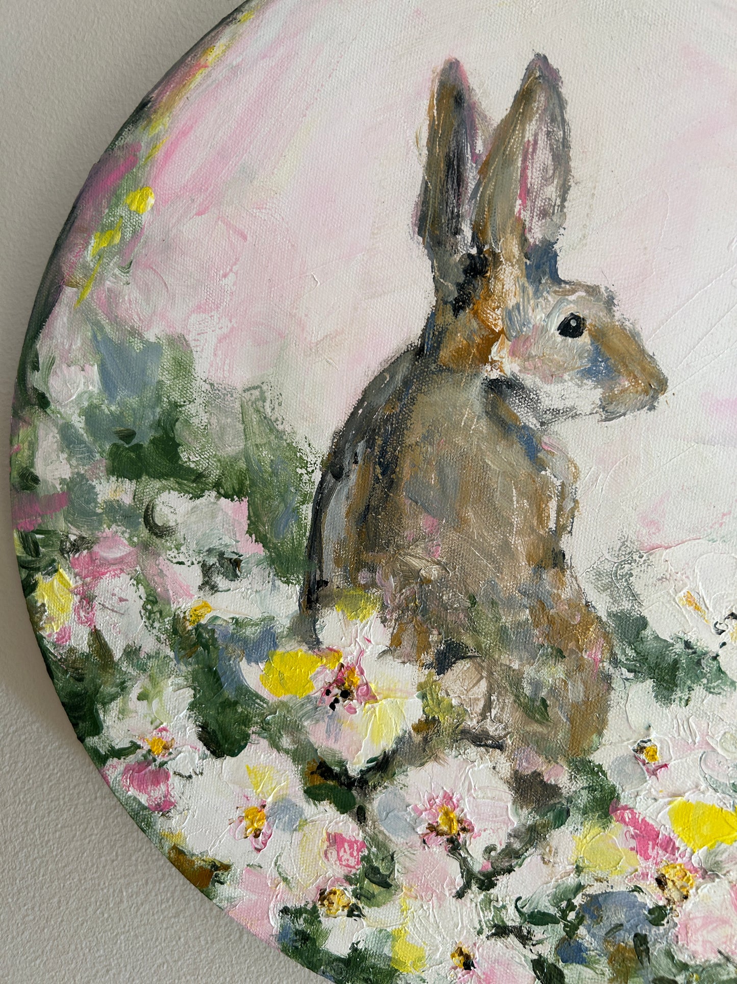 Bunny on flower meadow small - 40cm